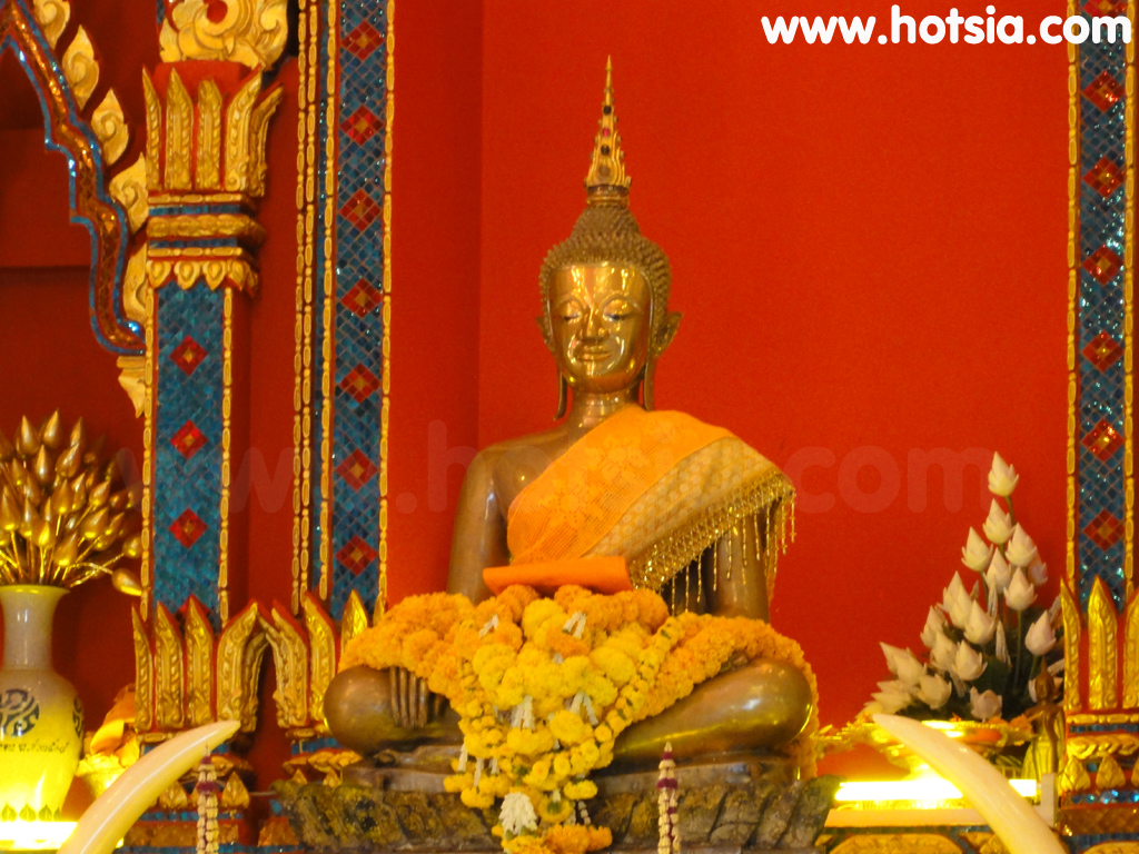 เที่ยวหนองคาย หลวงพ่อพระใสวัดโพธิ์ชัย