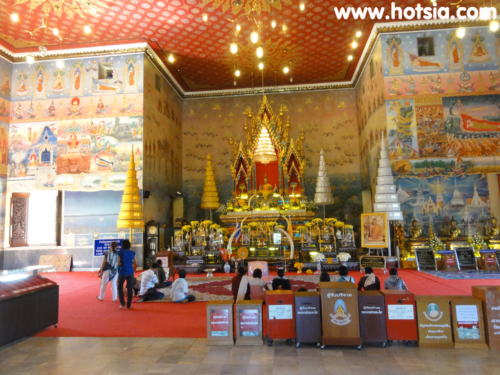 เที่ยวหนองคาย หลวงพ่อพระใสวัดโพธิ์ชัย