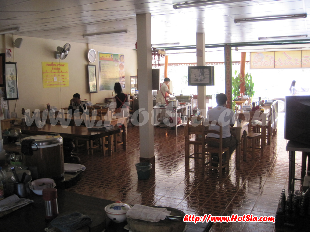 พะเยา ก๋วยเตี๋ยวเนื้อรสเด็ด ตลาดชายแดนบ้านฮวก ไปภูชี้ฟ้าต้องแวะชิม