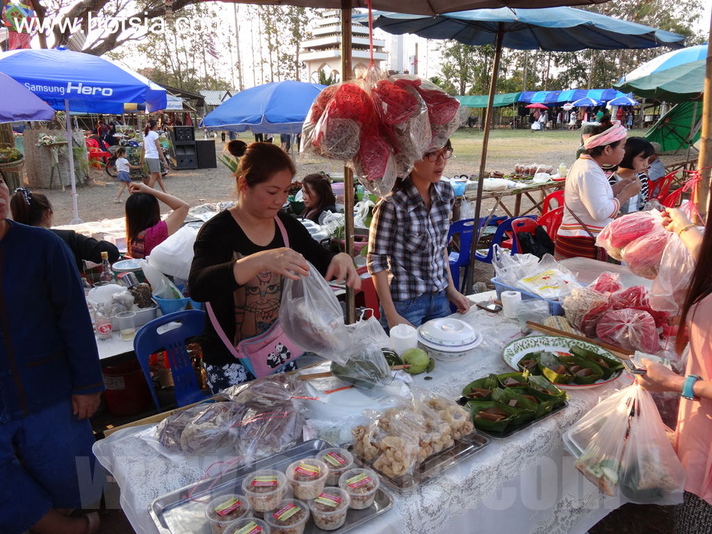 เที่ยวพะเยา ขนมปาดไทลื้อ