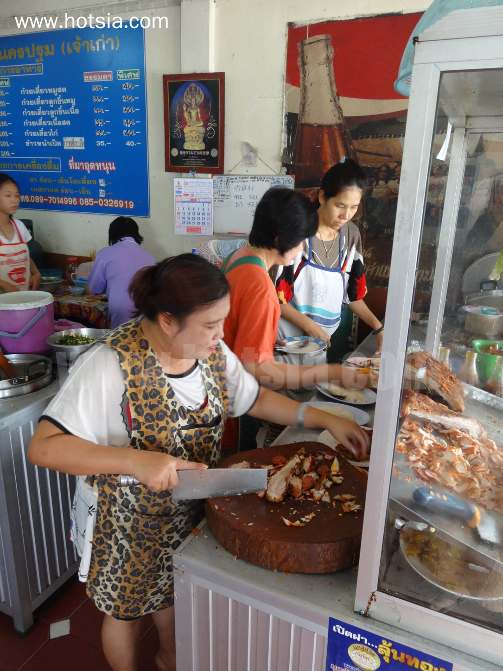 เที่ยวพะเยา ข้าวหมูกรอบ ต.เลิศรส พะเยา