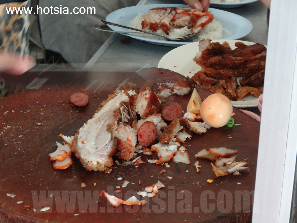 เที่ยวพะเยา ข้าวหมูกรอบ ต.เลิศรส พะเยา