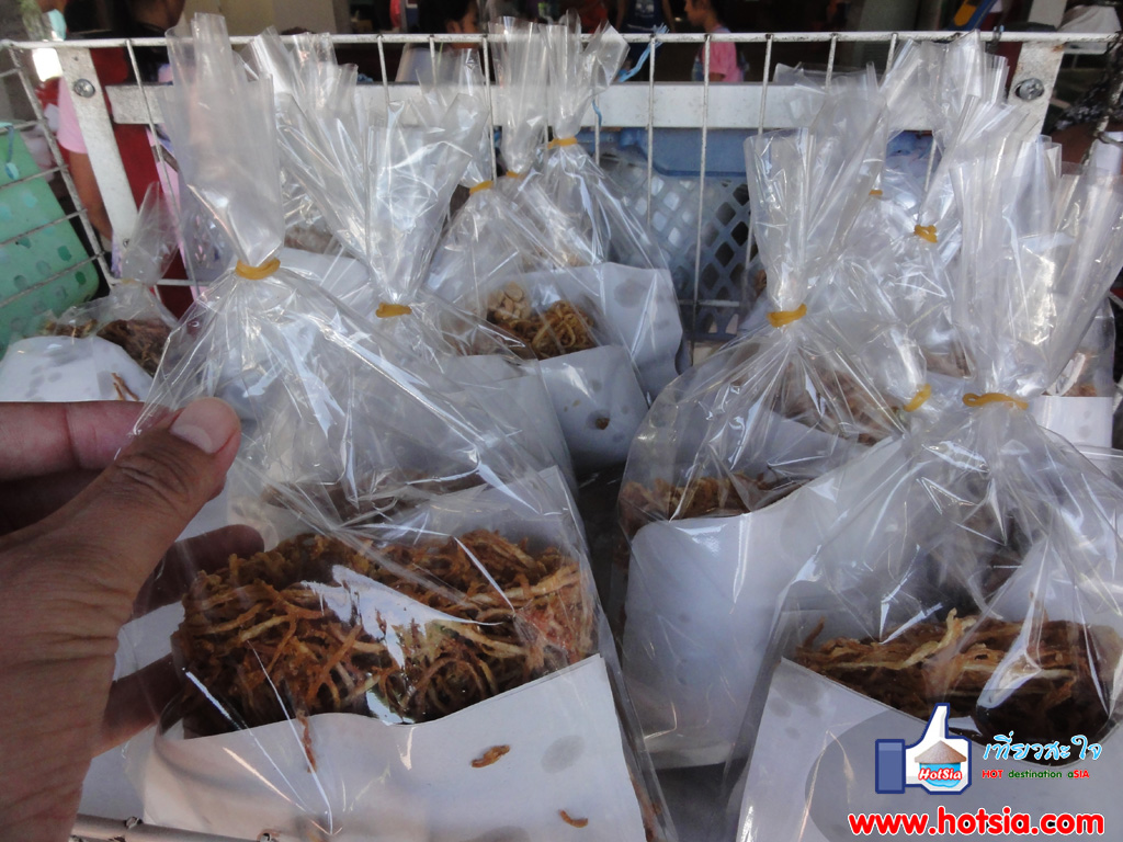 เที่ยวเพชรบูรณ์ ไก่ย่างวิเชียรบุรี ร้านบัวงตอง
