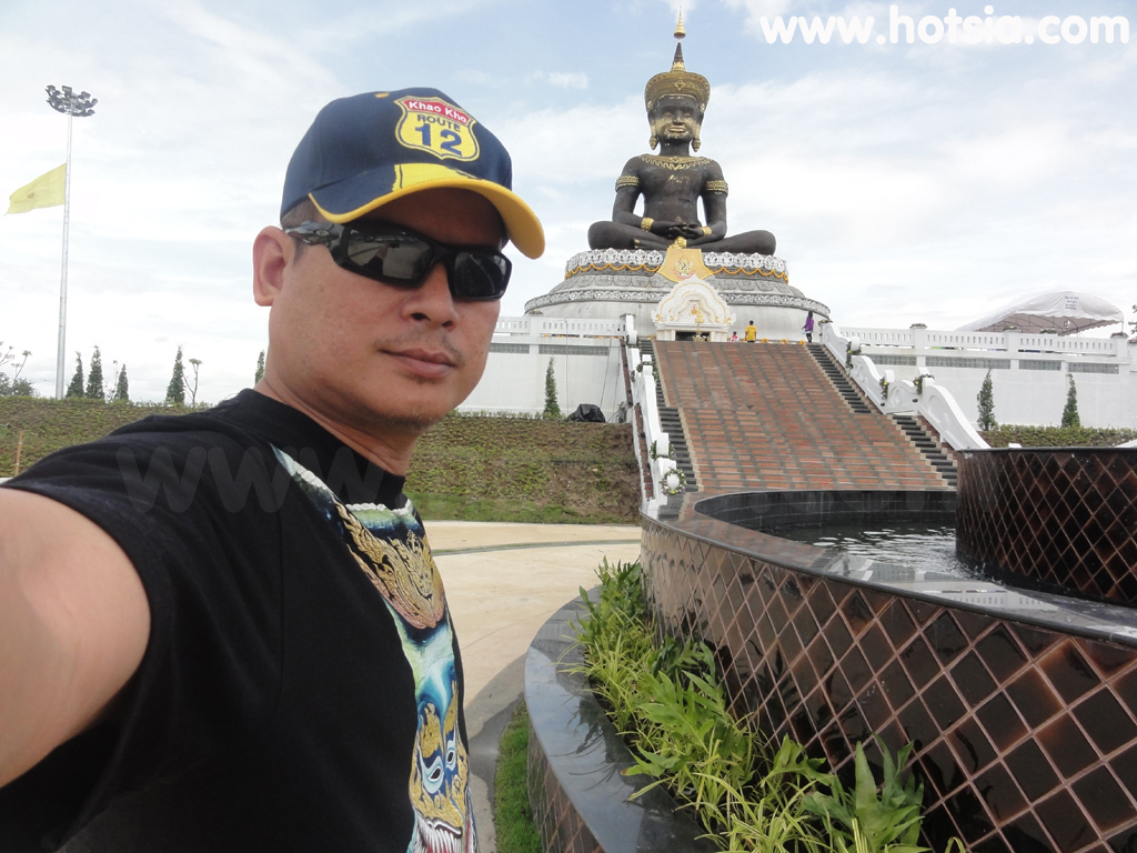 เที่ยวเพชรบูรณ์ พระพุทธมหาธรรมราชา ใหญ่ที่สุดในโลก จังหวัดเพชรบูรณ์