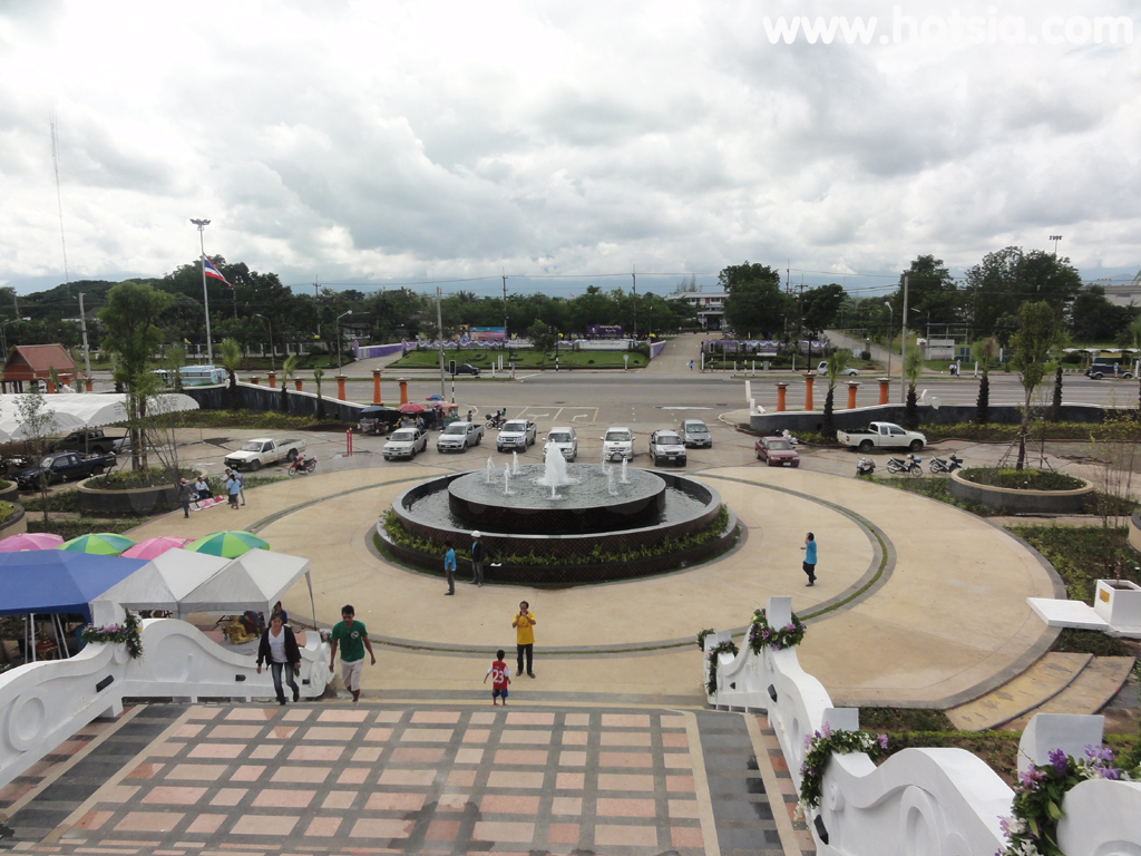 เที่ยวเพชรบูรณ์ พระพุทธมหาธรรมราชา ใหญ่ที่สุดในโลก จังหวัดเพชรบูรณ์
