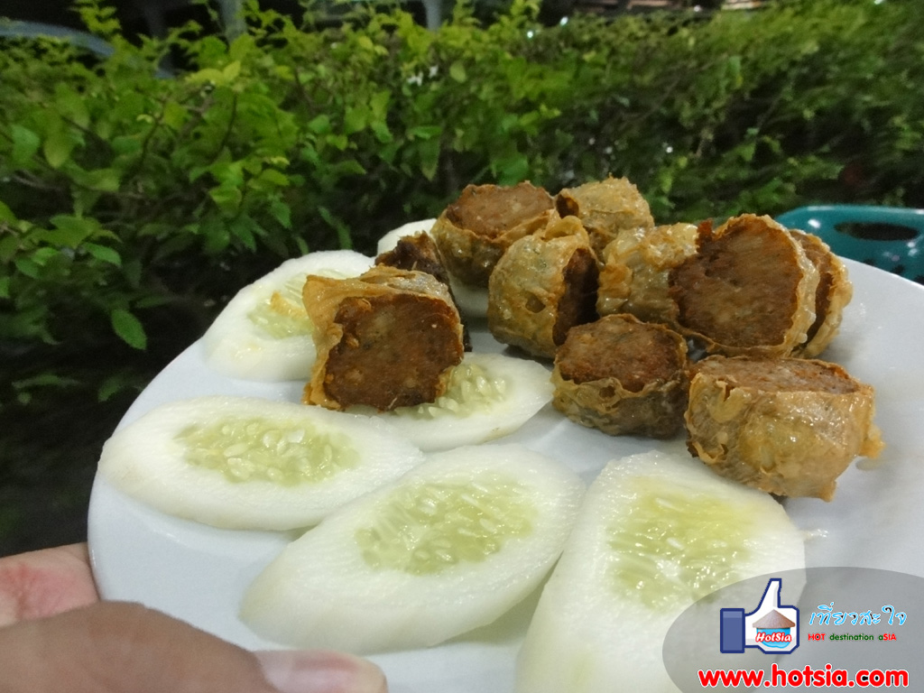 เที่ยวเพชรบุรี ผัดฉ่าปลาดุกร้านพวงเพชร จ.เพชรบุรี