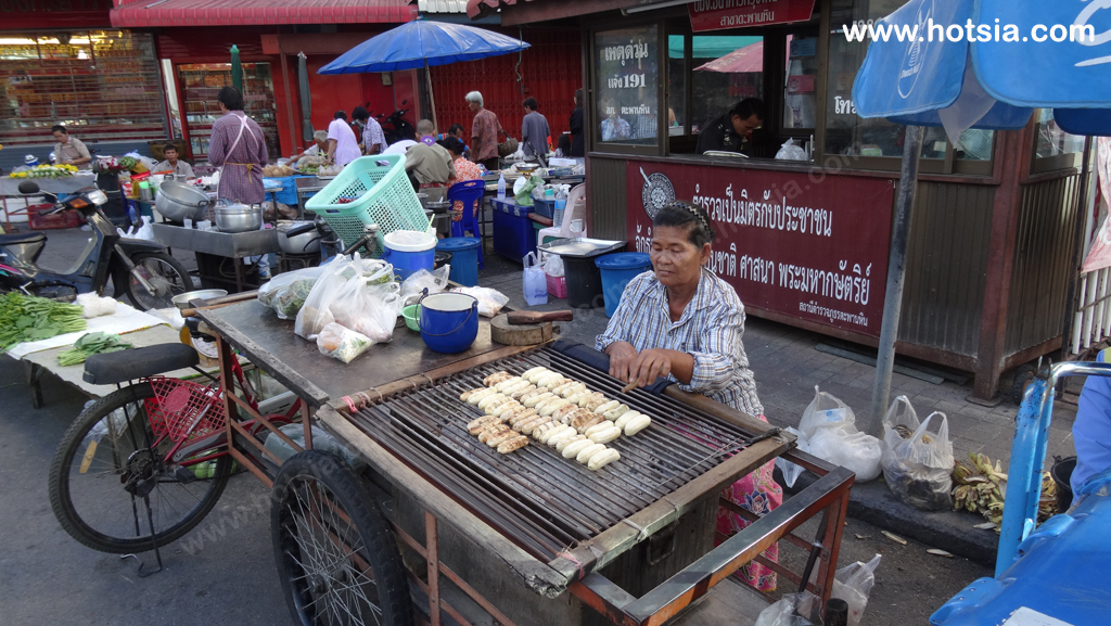 จังหวัดพิจิตร ตลาดเช้าตะพานหิน