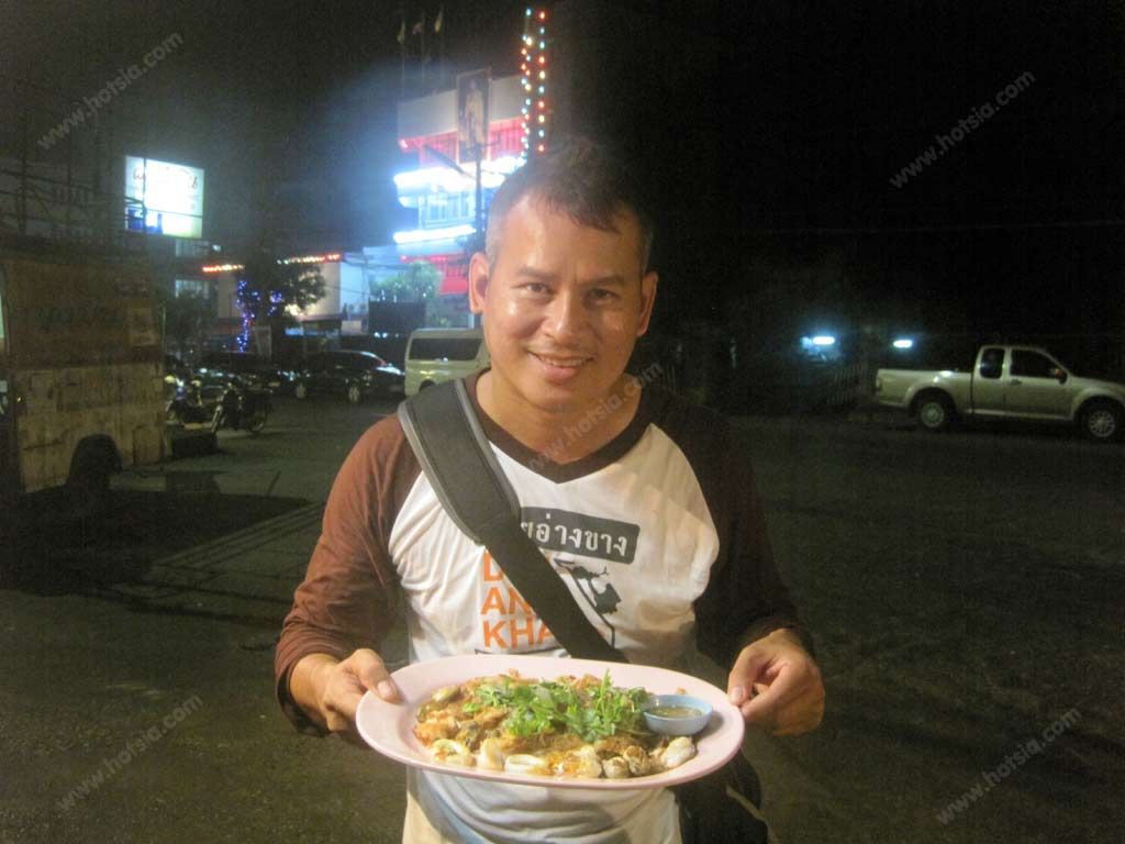 เที่ยวพิษณุโลก หอยทอดเจ๊ฮวย กล้วยปิ้งแปดร้อยไม้ พิษณุโลก