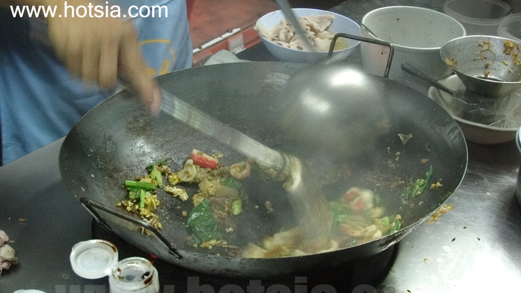 พิษณุโลก ตลาดโต้รุ่งพิษณุโลก
