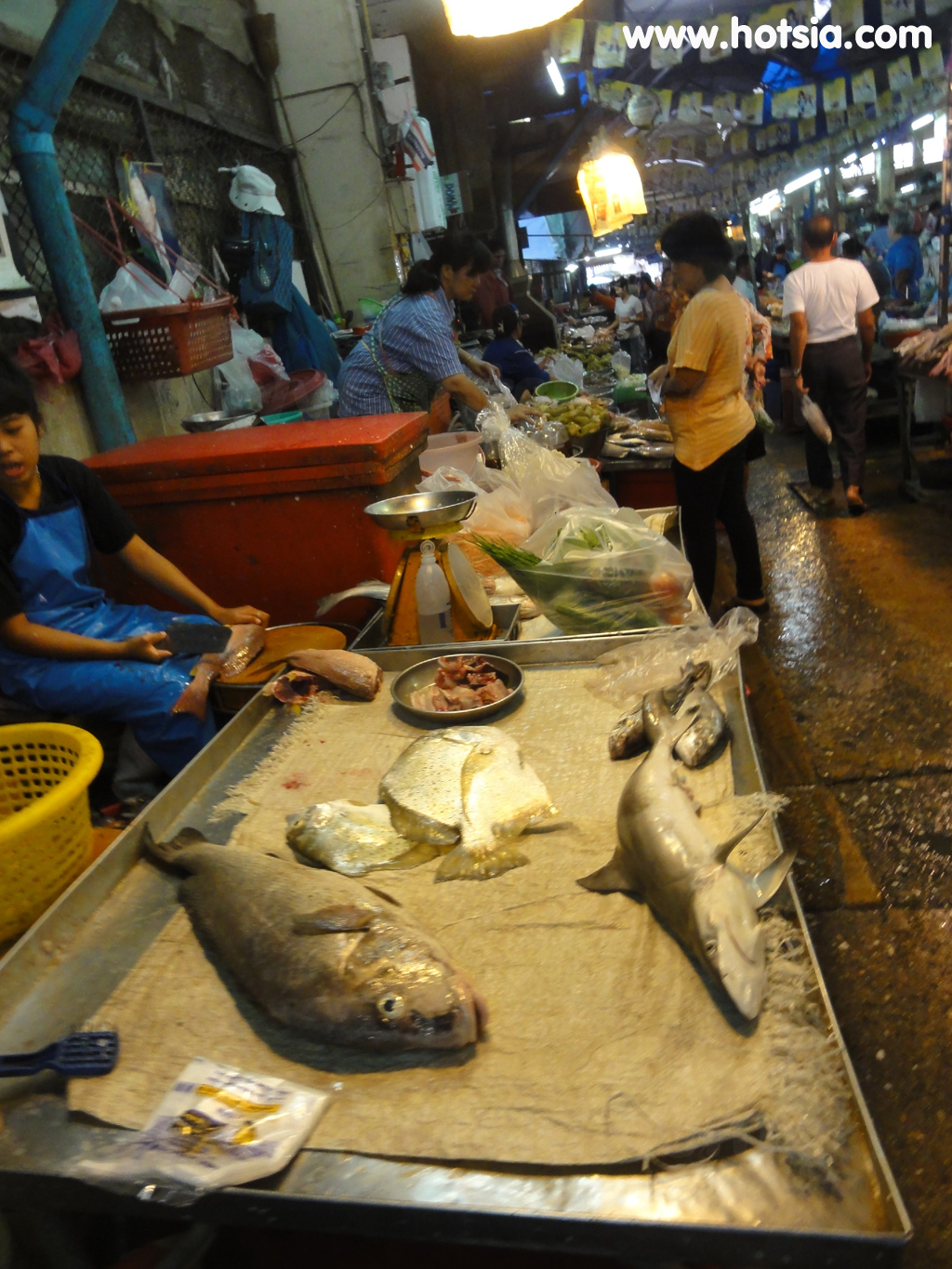 เที่ยวประจวบฯ หัวหิน ตลาดเช้าหัวหิน