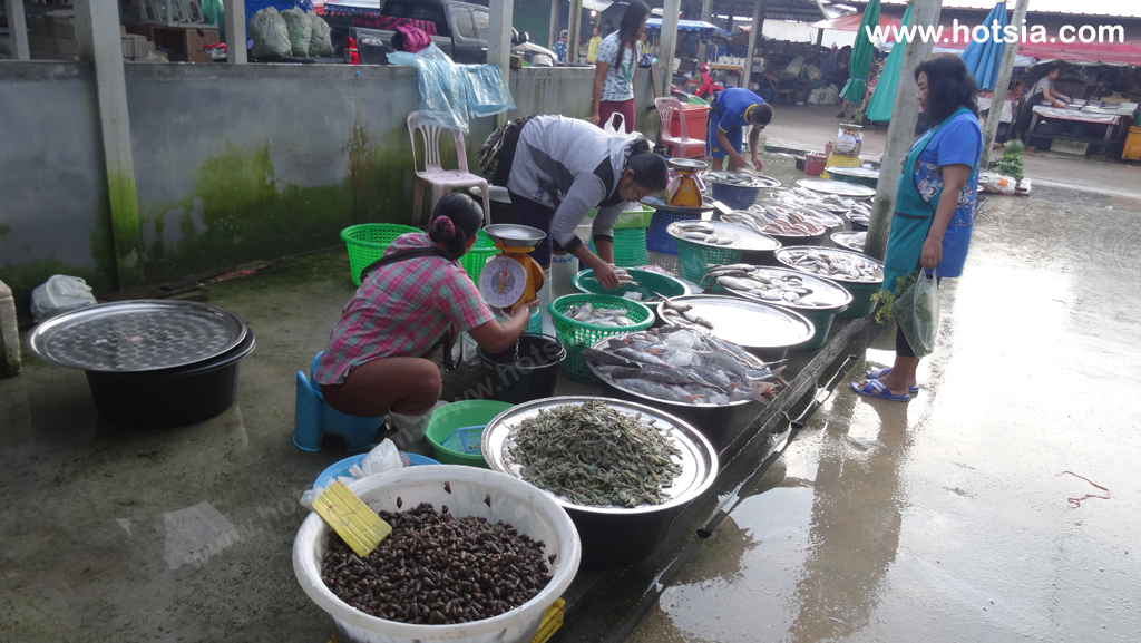 ระนอง ตลาดพม่า ตลาดเช้าชาวระนอง