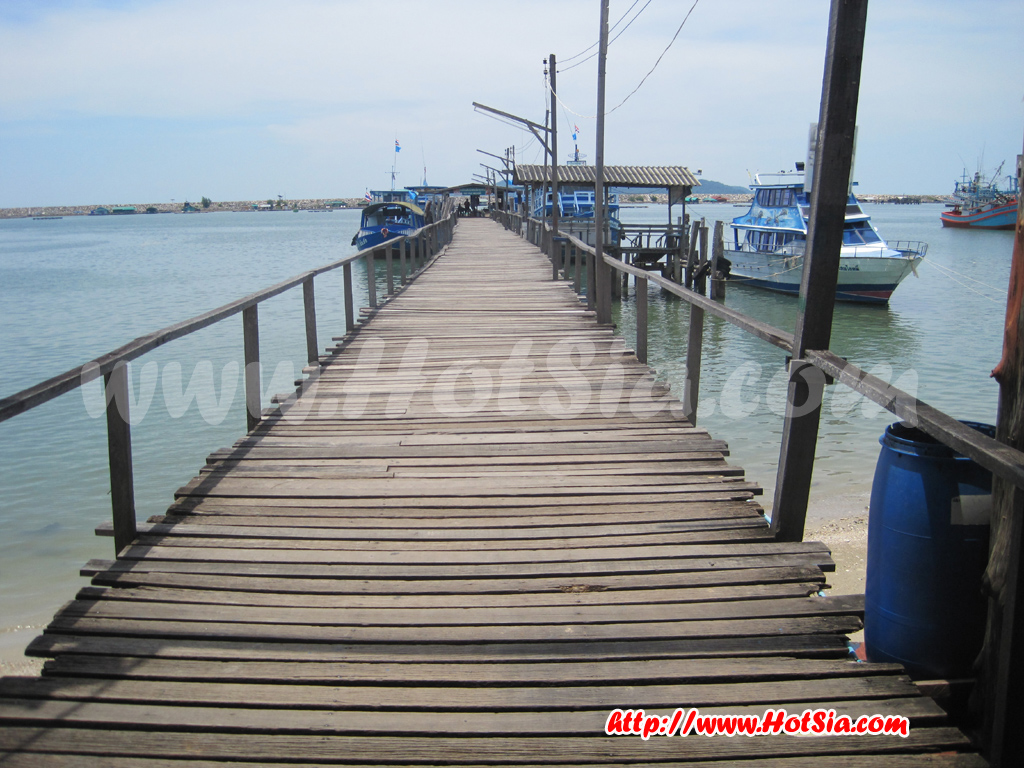 ระยอง ท่าเรือบ้านเพ ท่าเรือไปเกาะเสม็ด เรือไปเกาะเสม็ด การเดินทางไปเสม็ด