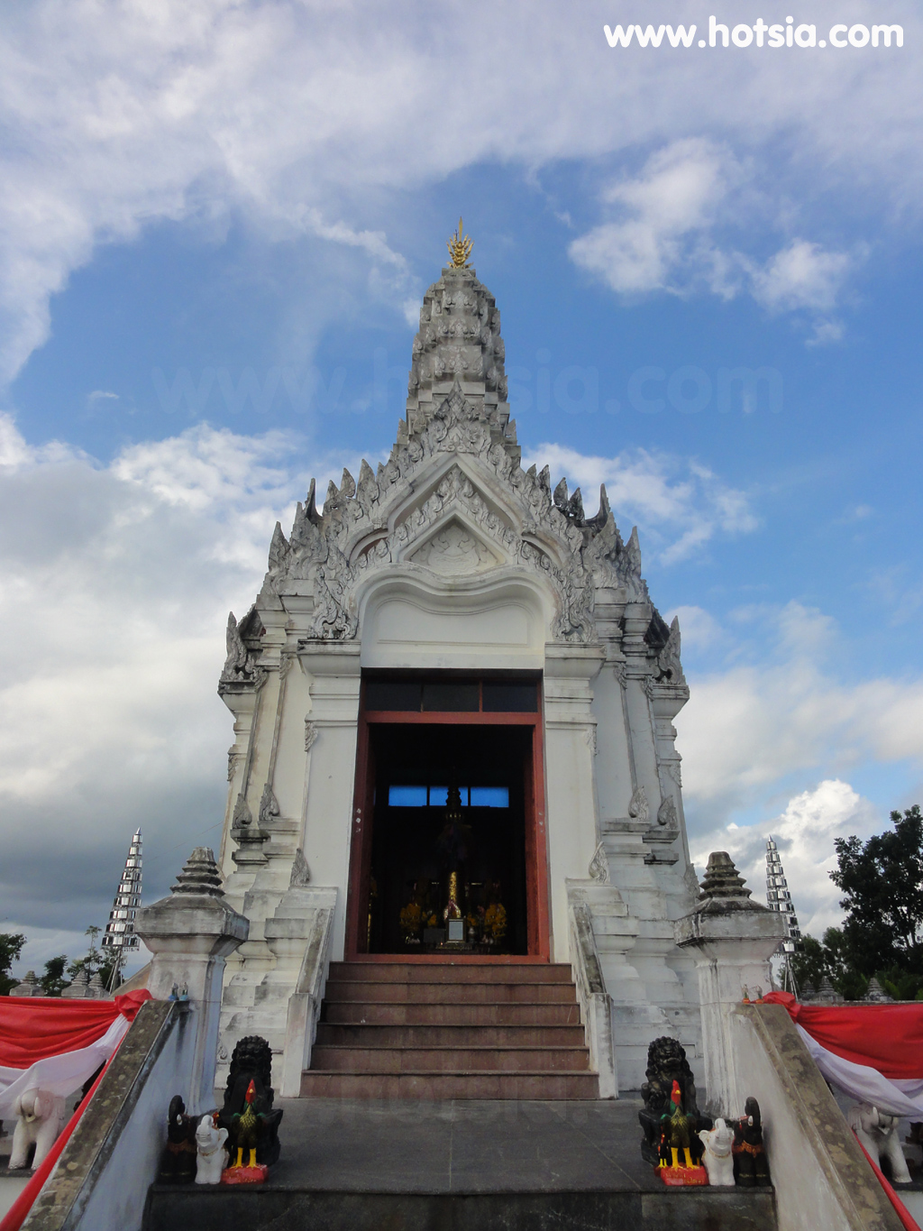 เที่ยวจังหวัดสระแก้ว หลักเมืองสระแก้ว