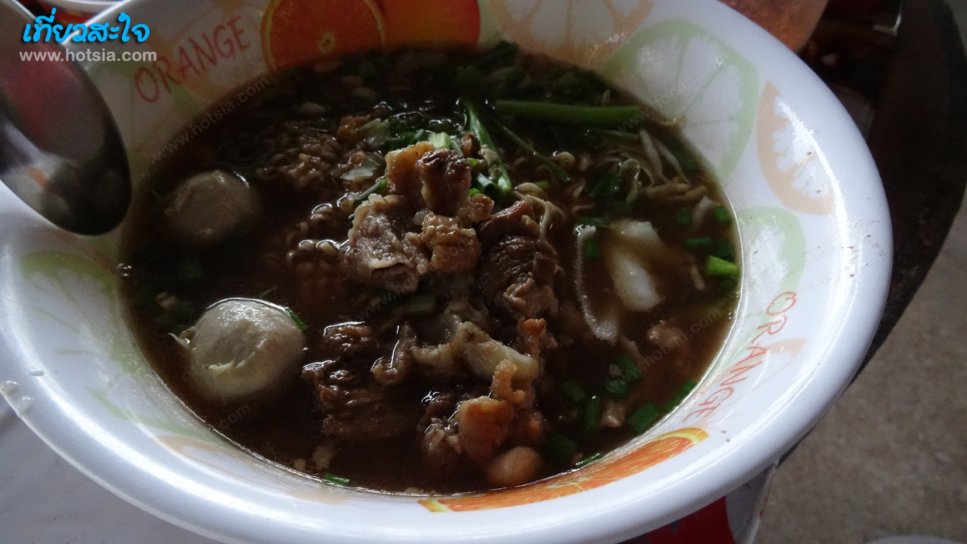 สกลนคร ก๋วยเตี๋ยวตายง