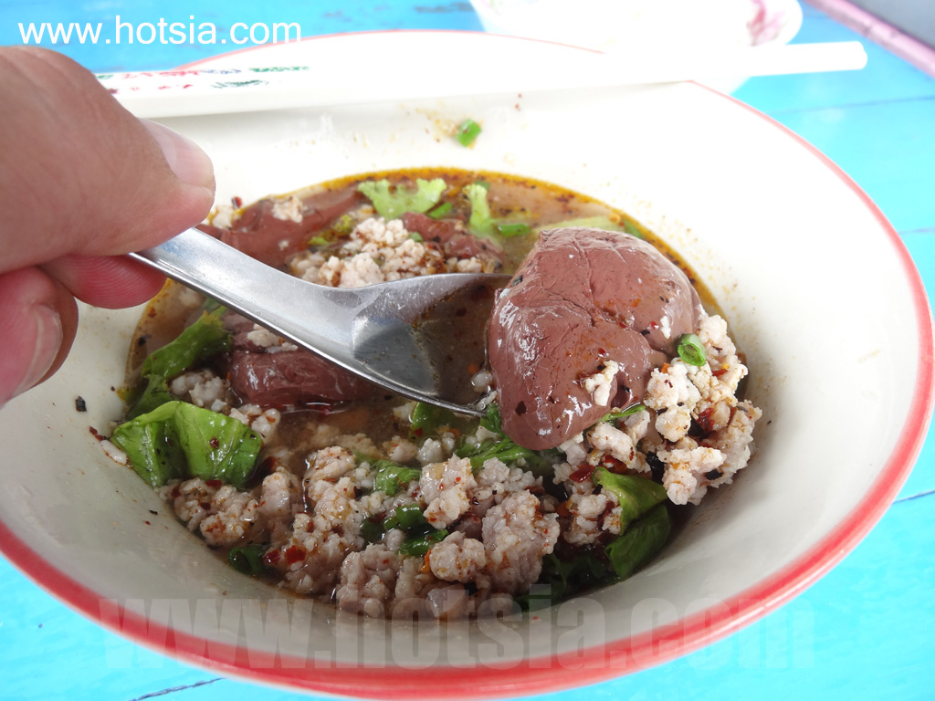 สมุทรปราการ ก๋วยเตี๋ยวเฮียดำบางบ่อ