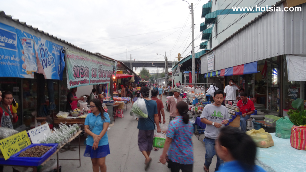 สมุทรปราการ ตลาดนัดบางพลีน้อย