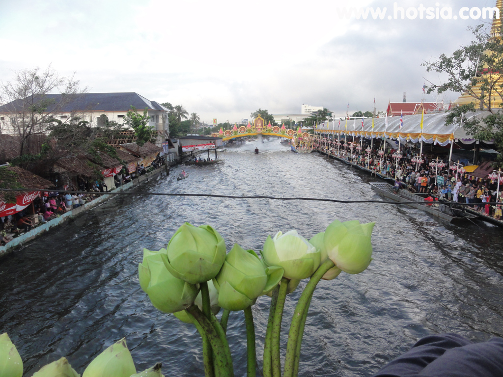 เที่ยวสมุทรปราการ งานโยนบัว