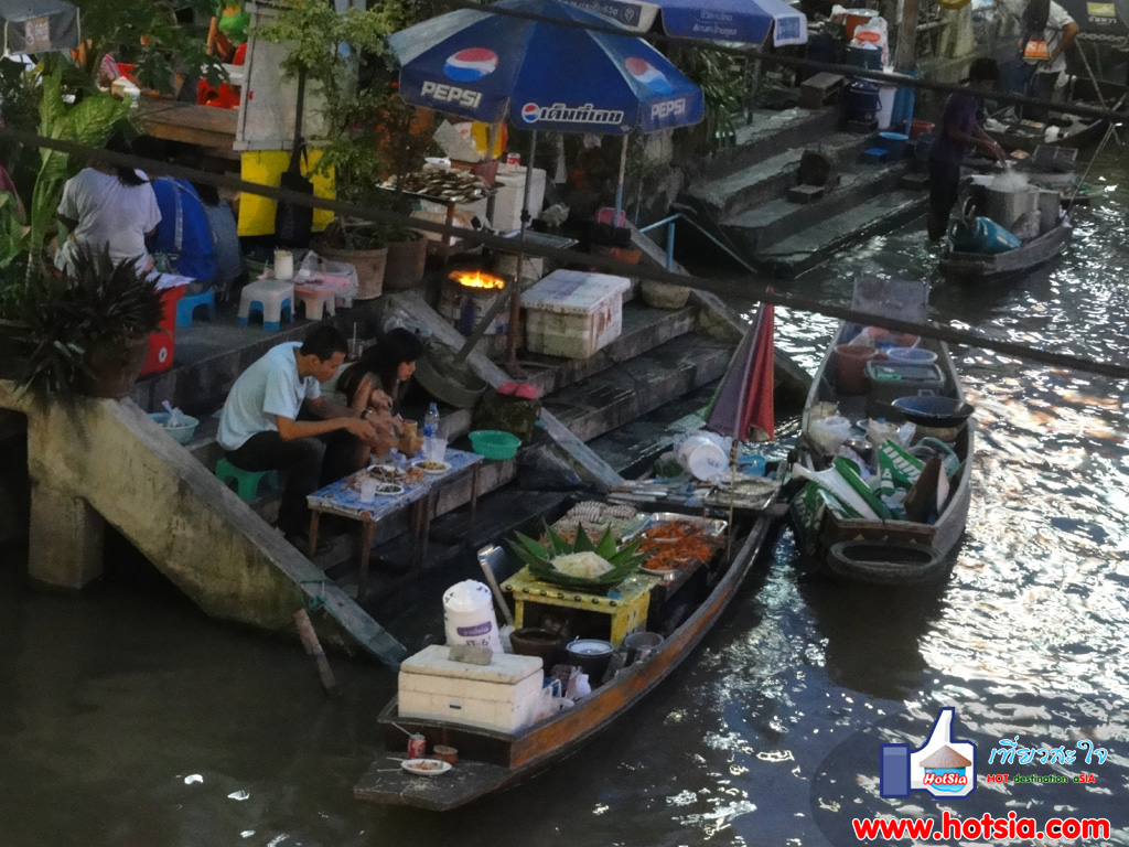เที่ยวสมุทรสงคราม เที่ยวกลางคืนตลาดน้ำอัมพวา
