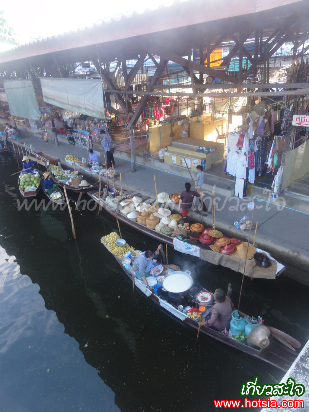 เที่ยวสมุทรสงคราม ตลาดน้ำดำเนินสะดวก