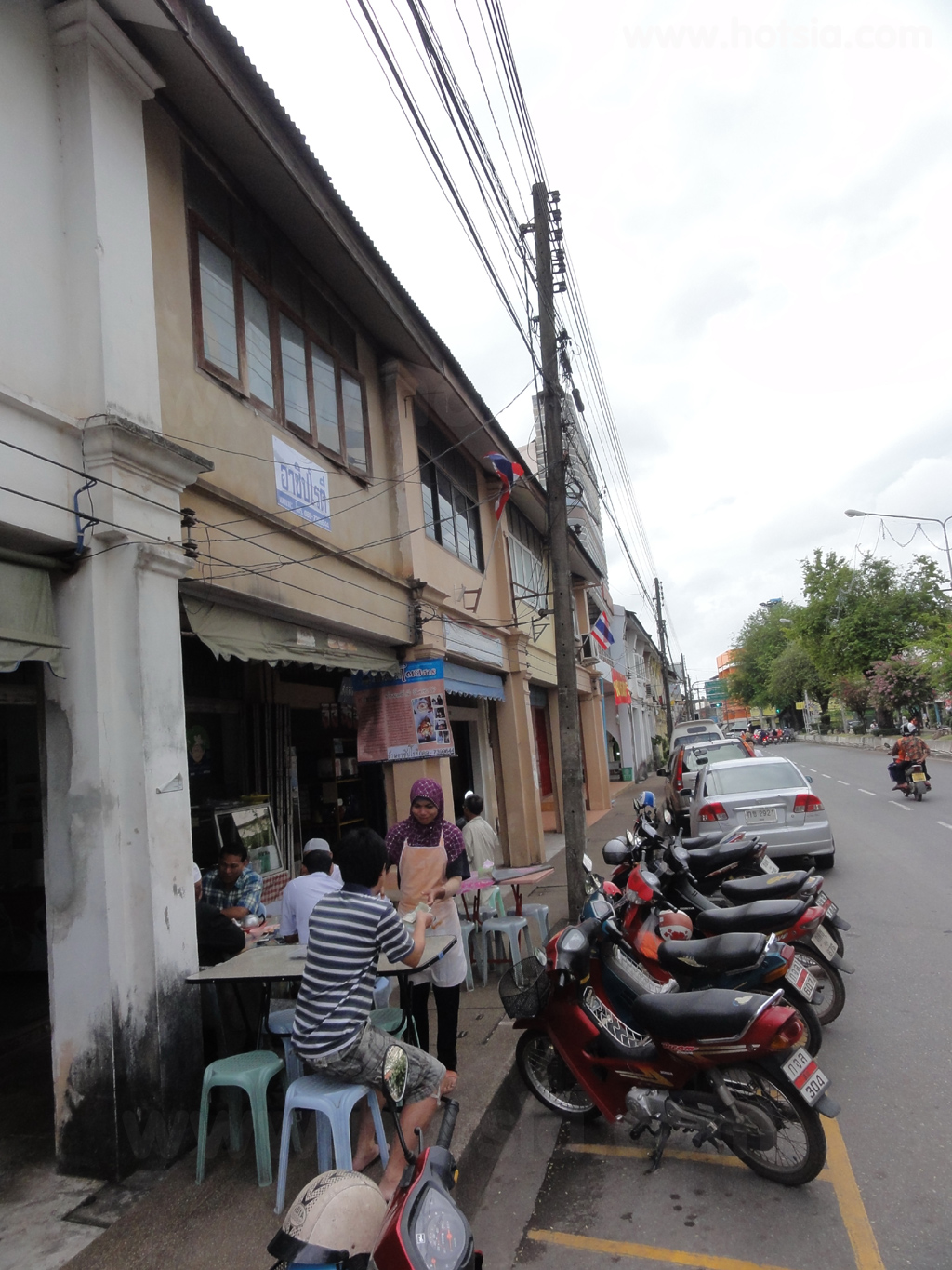 เที่ยวสตูล อาซิปโรตี