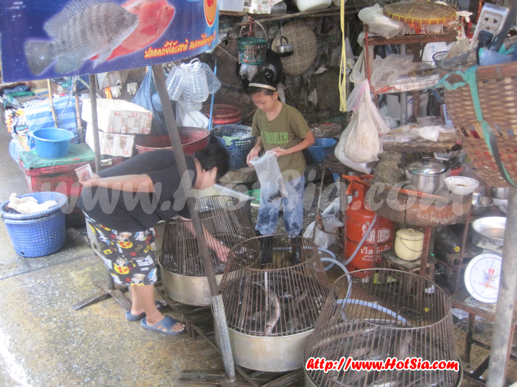 สิงห์บุรี ปลาร้าที่ตลาดเช้าสิงห์บุรี