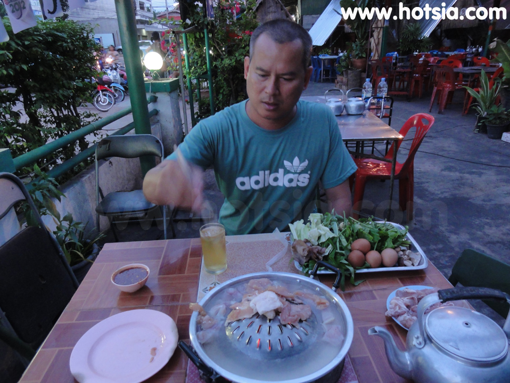 ศรีสะเกษ เพชรลำภูเนื้อย่างเกาหลี ศรีสะเกษ