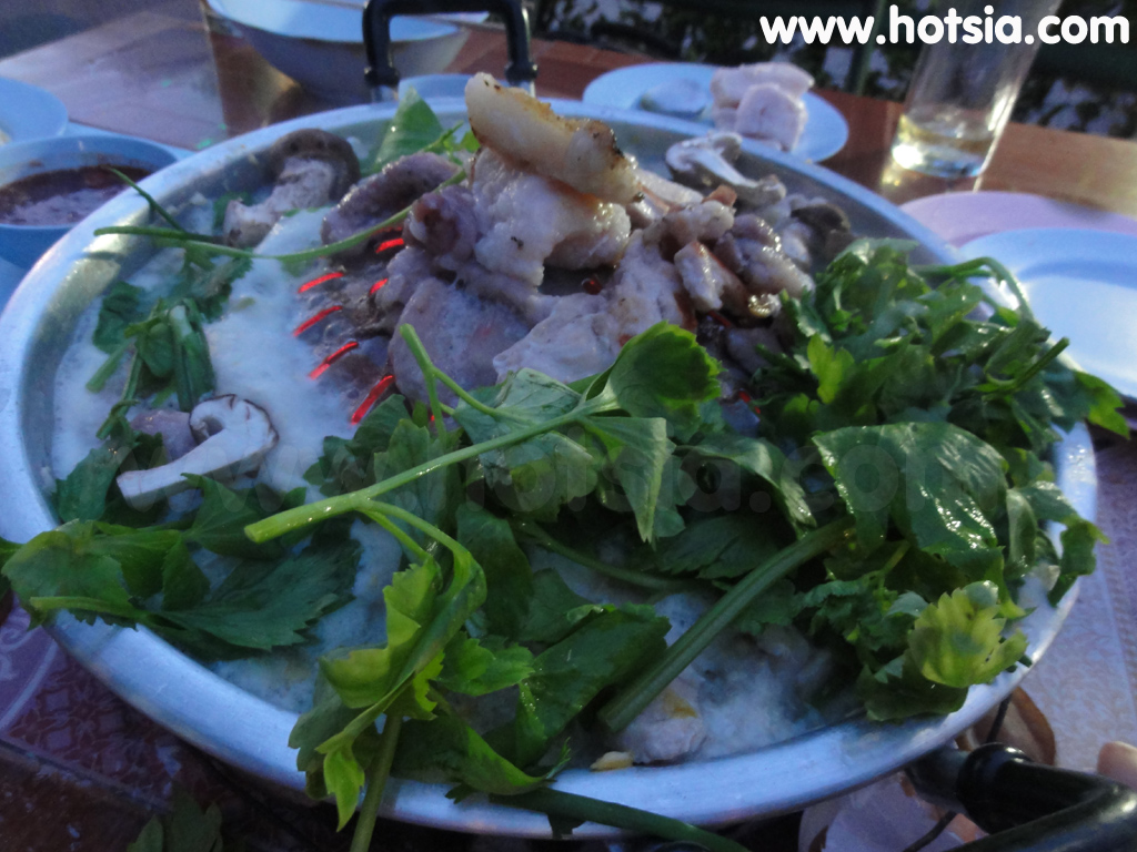 ศรีสะเกษ เพชรลำภูเนื้อย่างเกาหลี ศรีสะเกษ