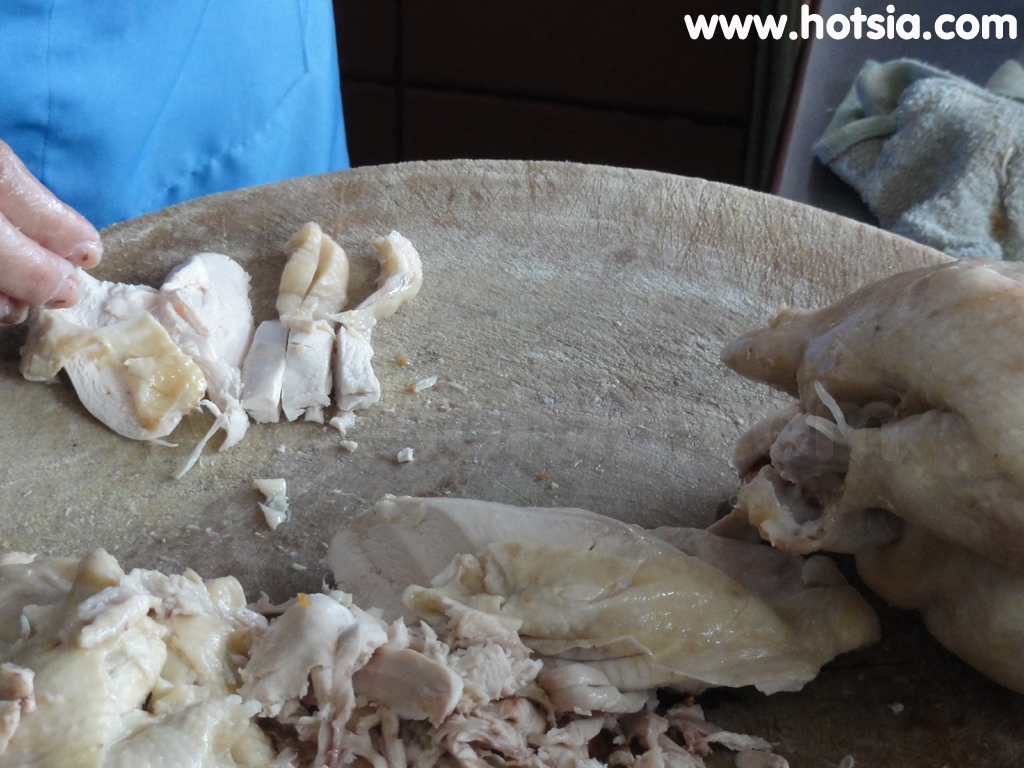 ศรีสะเกษ โอเคเป็ดตุ๋น ข้าวมันไก่โอต๋อง