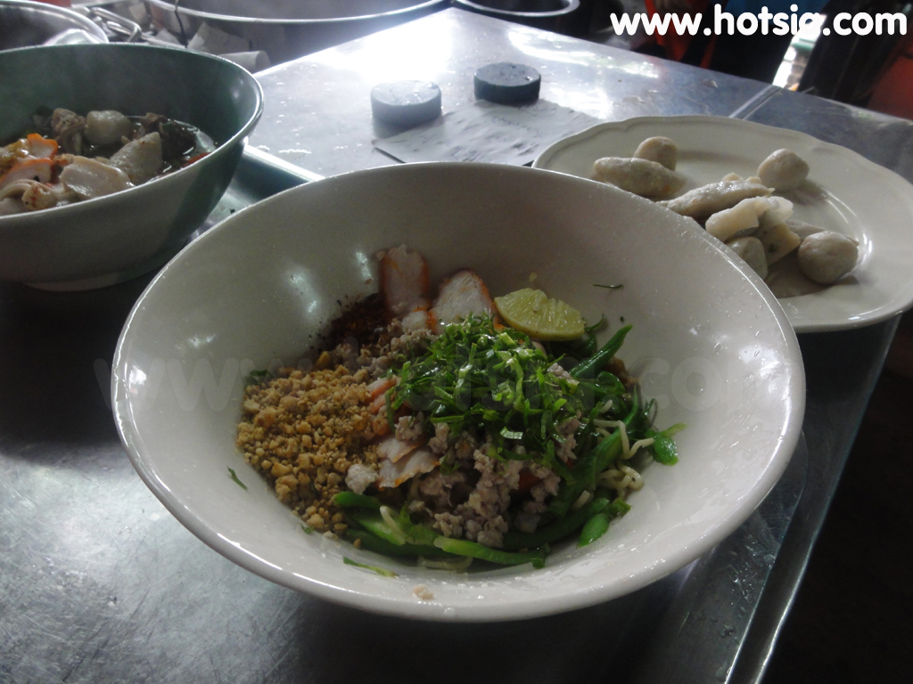 เที่ยวสุโขทัย ก๋วยเตี๋ยวสุโขทัย