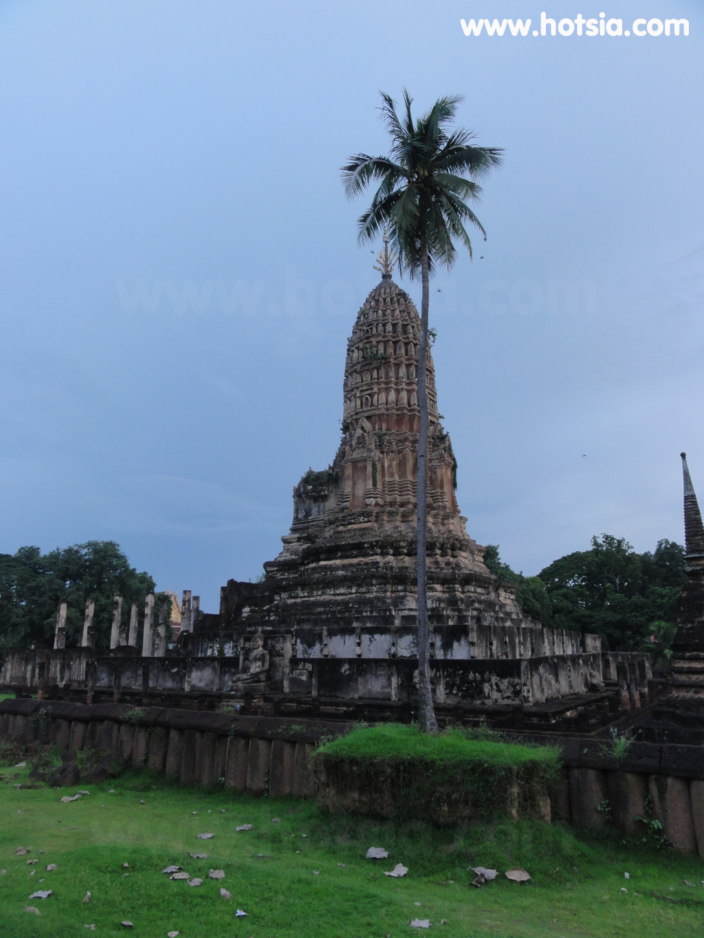 เที่ยวสุโขทัย เที่ยวอุทยานประวัติศาสตร์ศรีสัชนาลัย