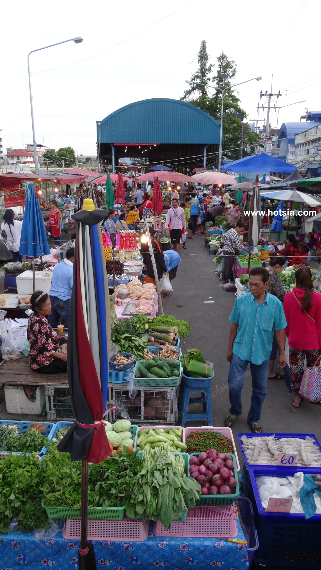 สุพรรณบุรี ตลาดเช้าสุพรรณบุรี