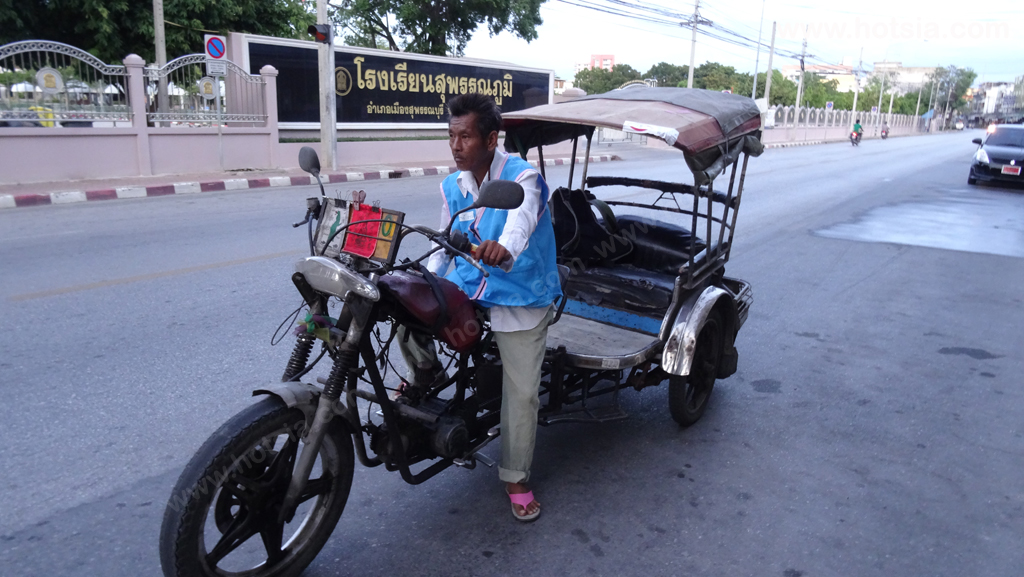 สุพรรณบุรี มิสเตอร์ฮ๊อตเซีย อันเน่ออนทัวร์ ชาญชัยเน็ต เที่ยวสะใจสุพรรณบุรี