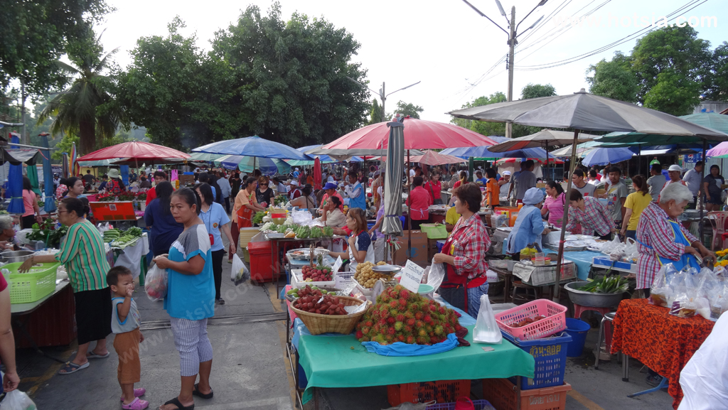 สุพรรณบุรี ตลาดสายหยุดสุพรรณบุรี