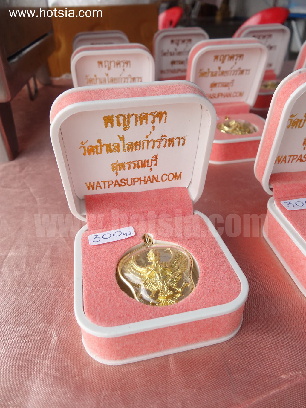 สุพรรณบุรี mr.hotsia พาเที่ยววัดป่าเลไลย์