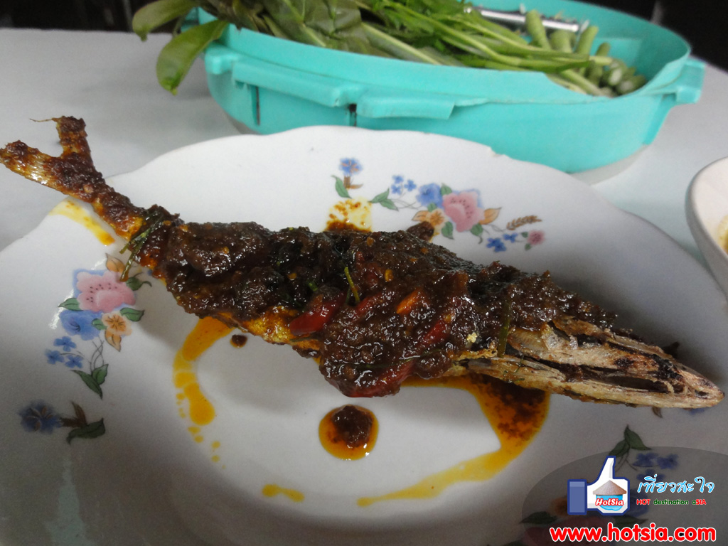 เที่ยวสุราษฎร์ธานี ร้านอาหารใต้ป้าติ๋ว
