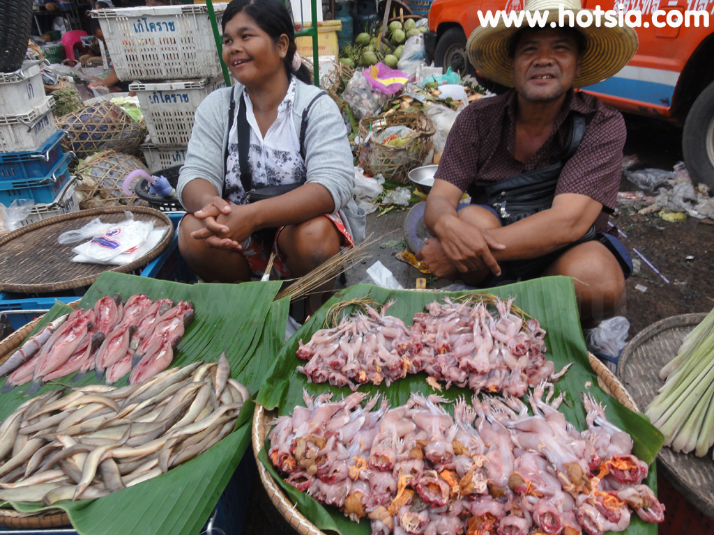 เที่ยวสุรินทร์ ตลาดเช้าจังหวัดสุรินทร์