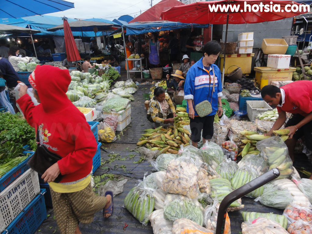 เที่ยวสุรินทร์ ตลาดเช้าจังหวัดสุรินทร์