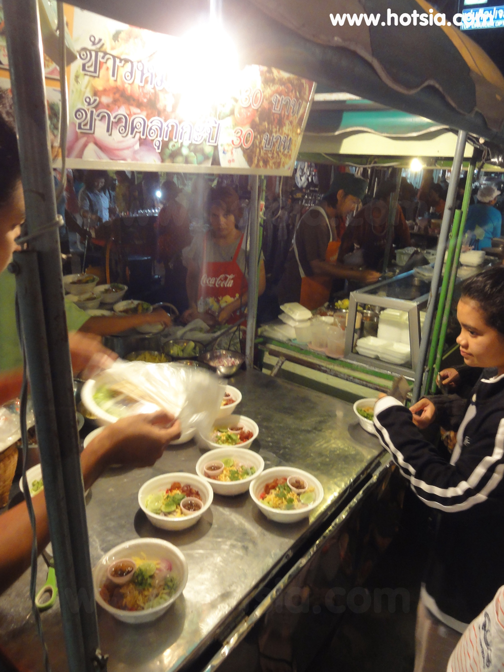 เที่ยวสุรินทร์ ถนนคนเดินสุรินทร์