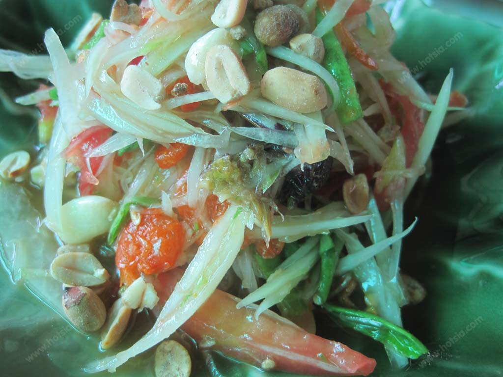 ส้มตำเกาะลอย จังหวัดตาก