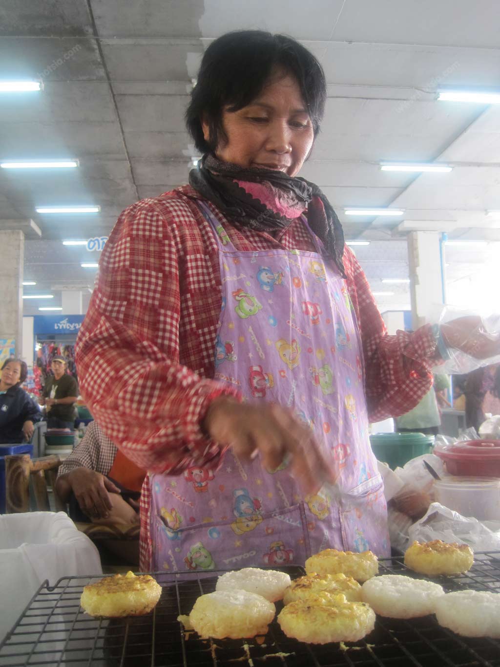 เที่ยวอุบลฯ ข้าวจี่เมืองอุบล ตลาดใหญ่
