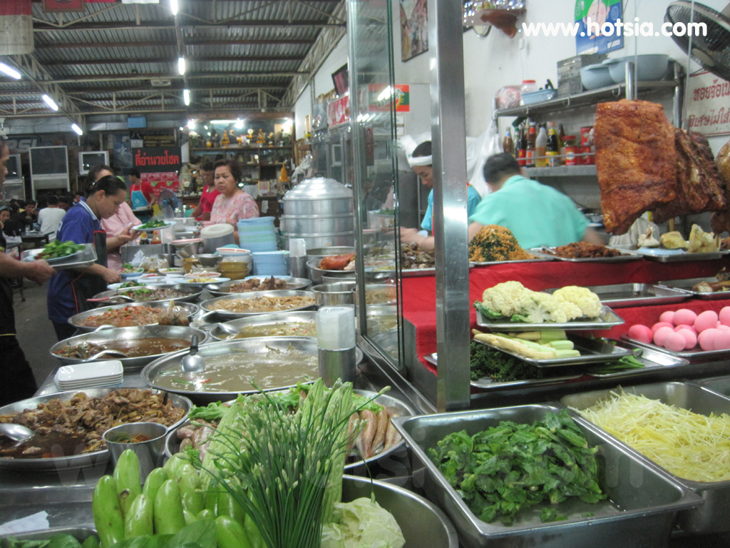 เที่ยวอุบลฯ ร้านข้าวต้มตี๋อำนวยโชค