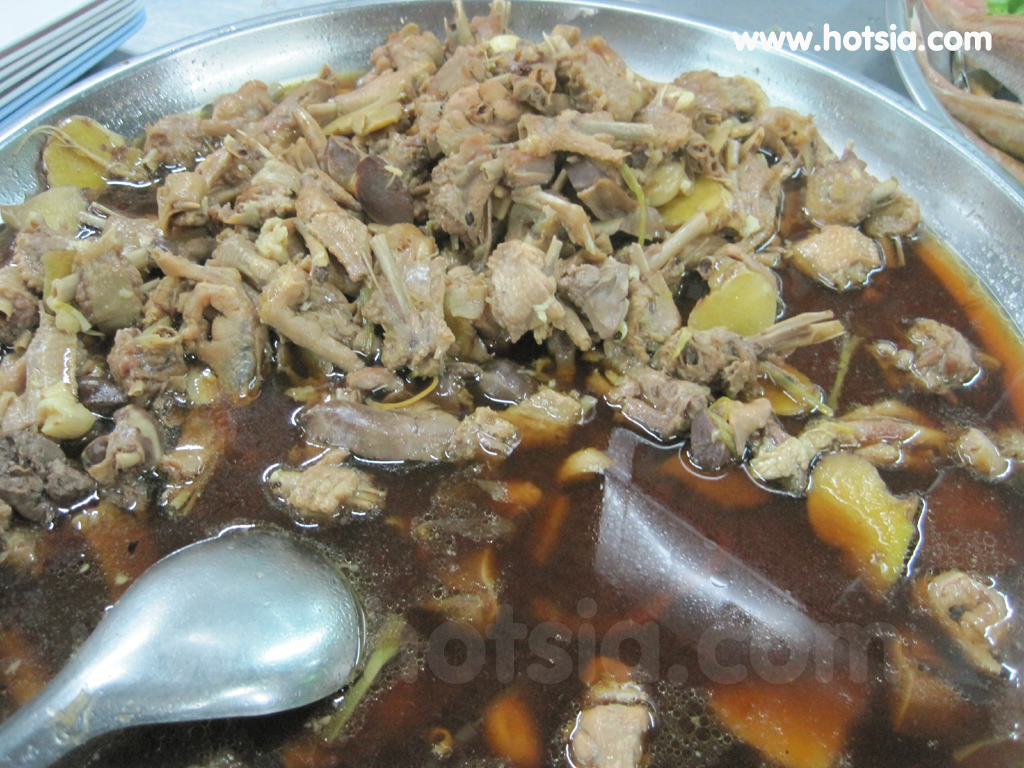 เที่ยวอุบลฯ ร้านข้าวต้มตี๋อำนวยโชค