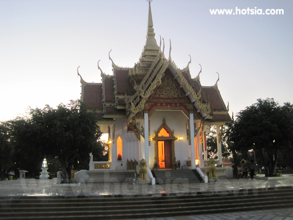 เที่ยวอุบลฯ ทุ่งศรีเมือง อุบลราชธานี