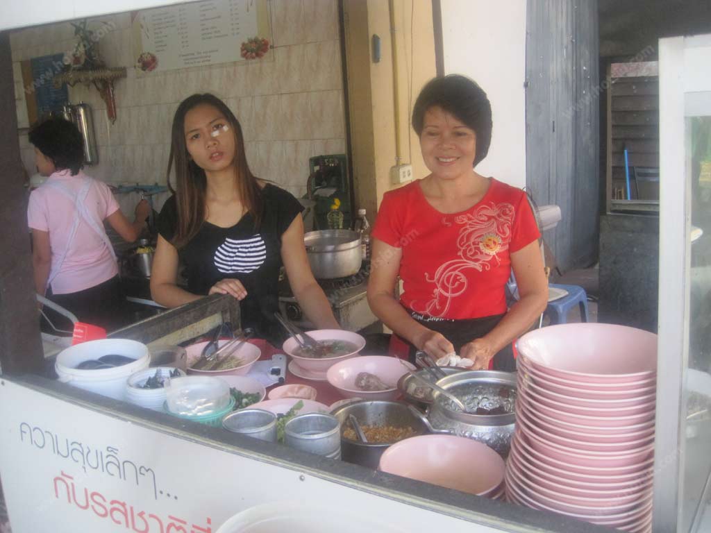 เที่ยวอุบลฯ ไข่กระทะเมืองอุบล