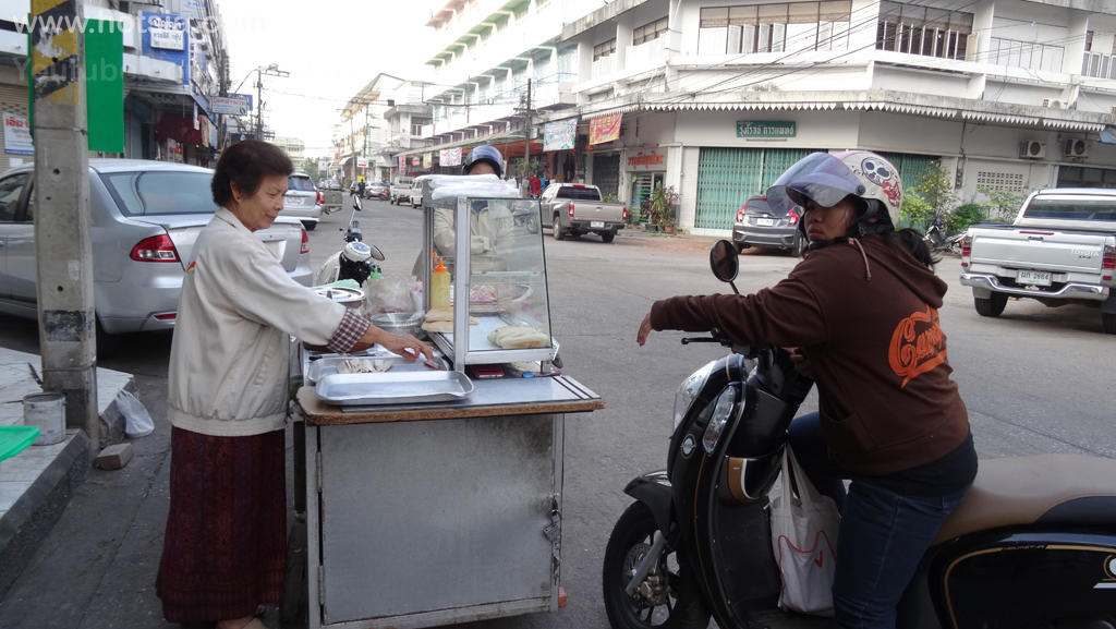 เที่ยวอุดร ขนมปังเวียดนามในอุดร