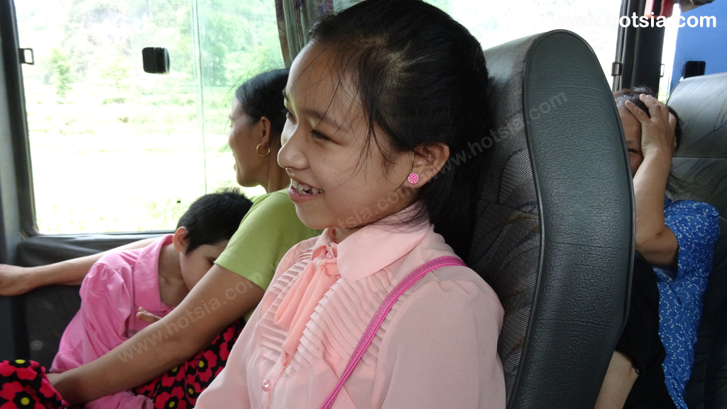 จังหวัดกาวบั่ง เวียดนาม น้ำตกบ้านส๊บ (น้ำตกเต๋อเทียน)