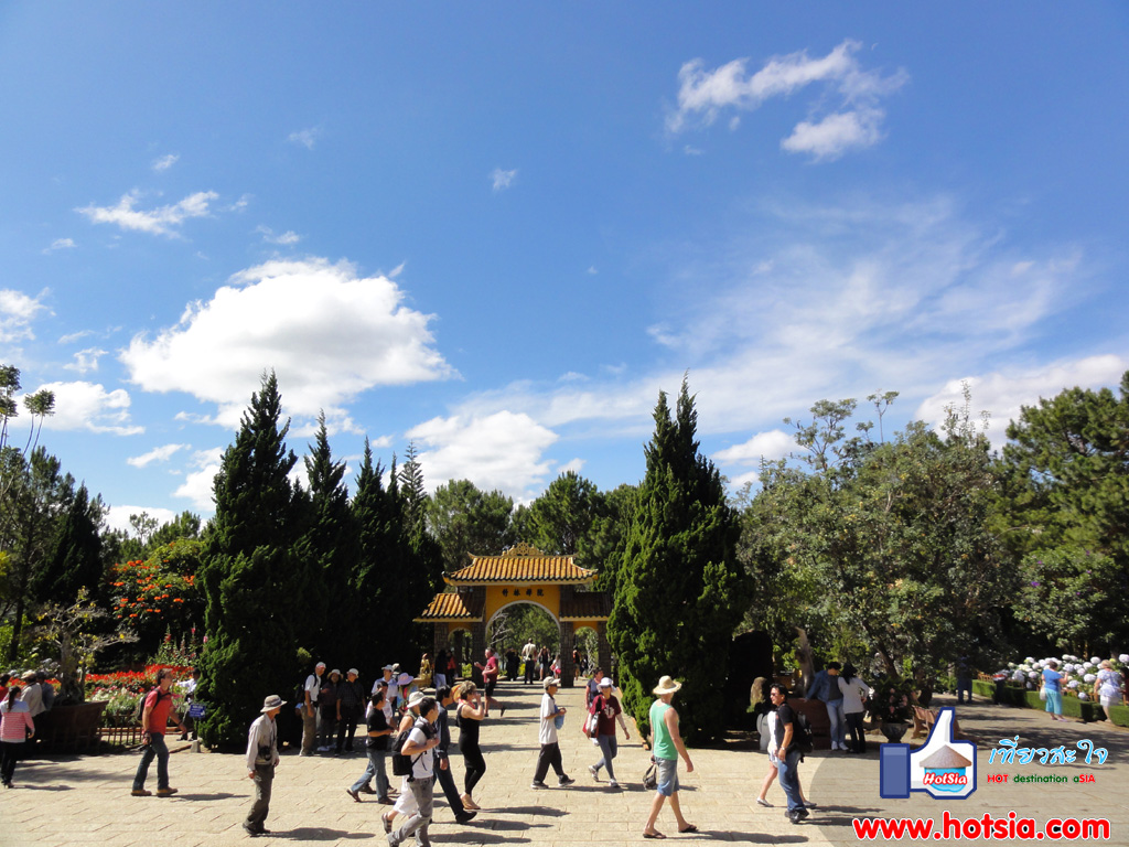 เที่ยวเวียดนาม เที่ยวดาลัด วัดพุทธในเมืองดาลัด
