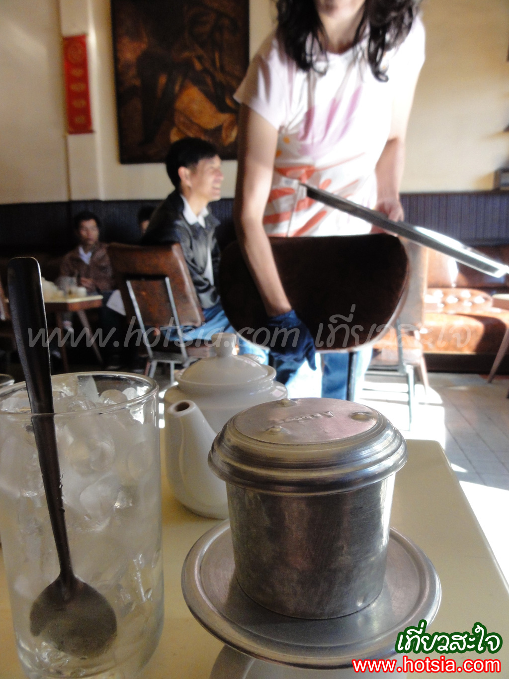 เที่ยวเวียดนาม เที่ยวดาลัด ร้านกาแฟ Tung Cafe