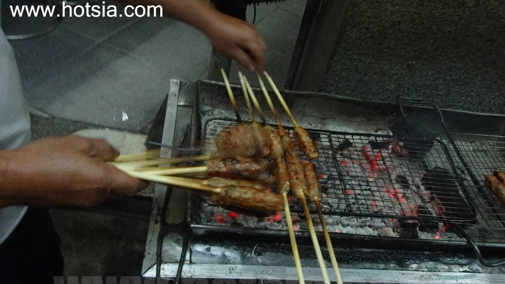เที่ยวดานังด้วยตัวเอง แนมลุย ดานัง (Nam Lui)