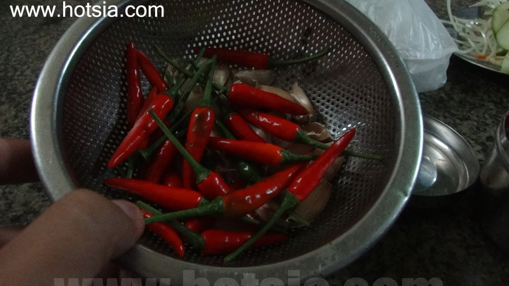 เที่ยวดานังด้วยตัวเอง แนมลุย ดานัง (Nam Lui)
